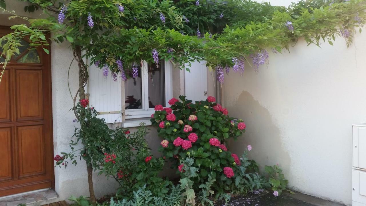 דירות La Riche Landreau מראה חיצוני תמונה